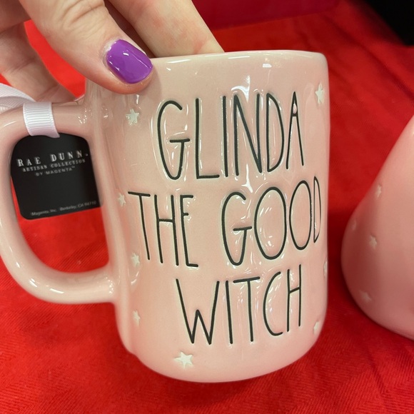 RAE DUNN Wicked Wizard of Oz Glinda the Good Witch 85th Anniversary Pink mug NWT - Picture 4 of 6